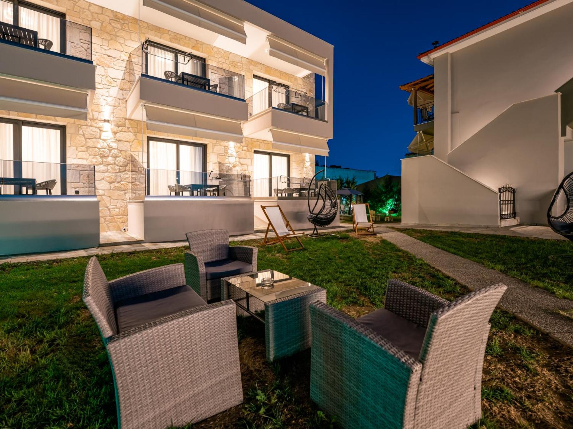 Antony'S Luxury Apartments 尼基季 外观 照片