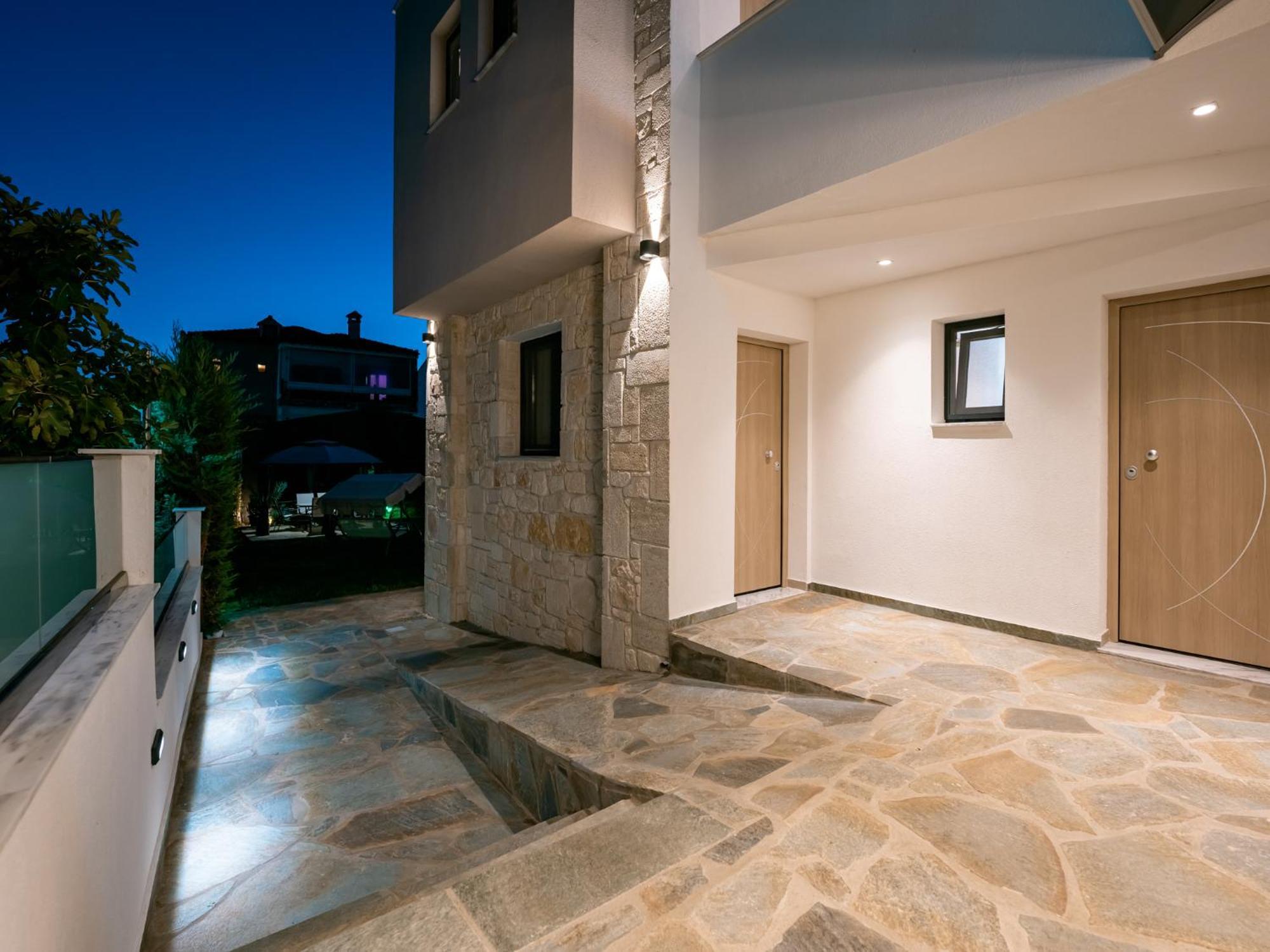 Antony'S Luxury Apartments 尼基季 外观 照片